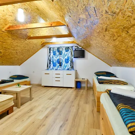 Jungle House With Private Pool And Hot Tub Villa Sveti Ivan Zelina Exterior photo
