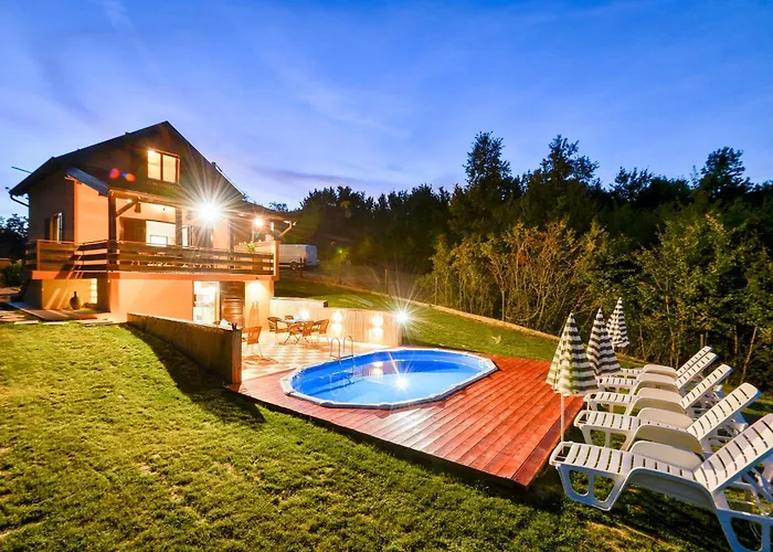 Jungle House